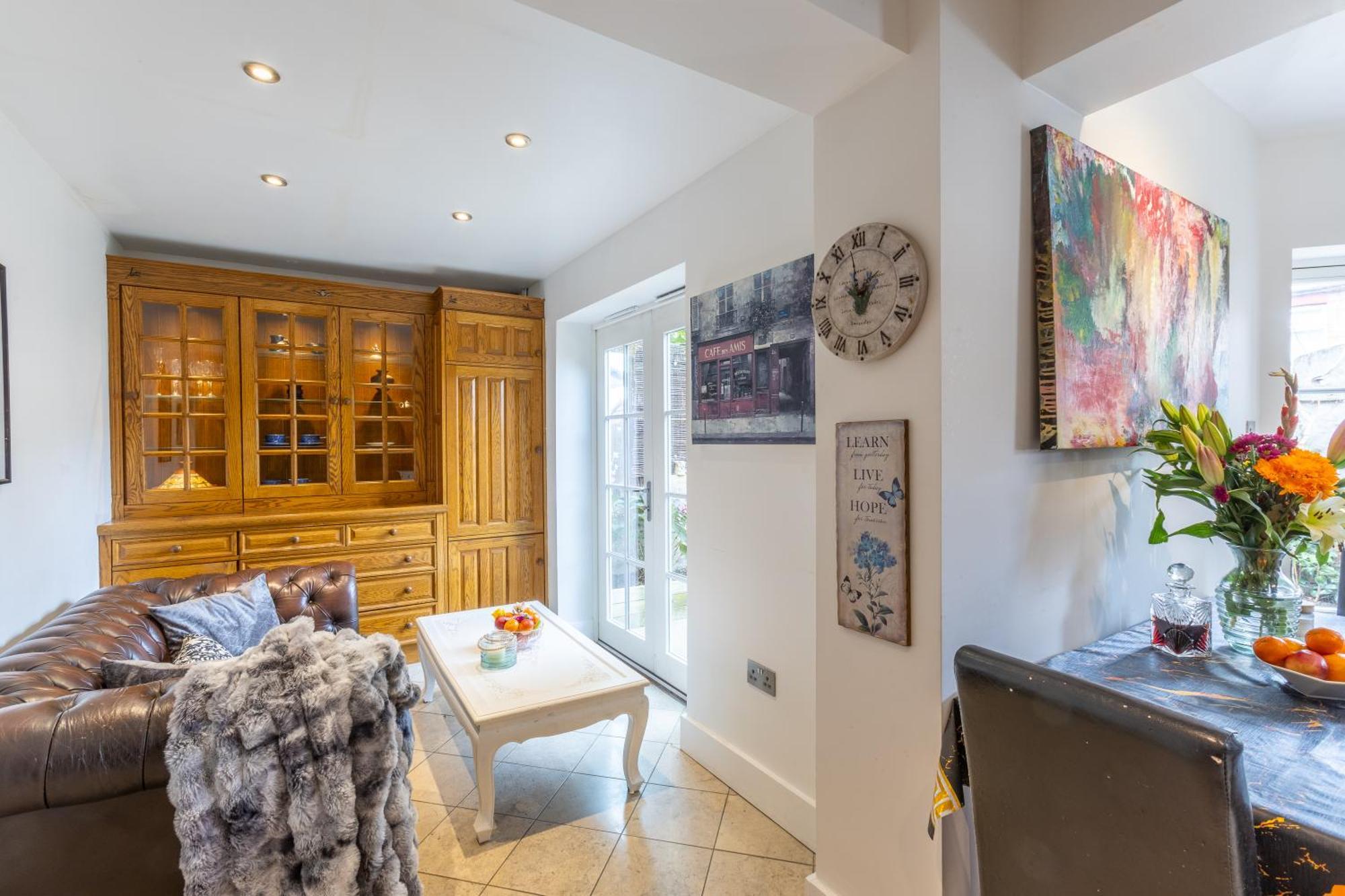 Traditional English 4 Bedroom Home In Greenwich Plumstead  Exterior foto